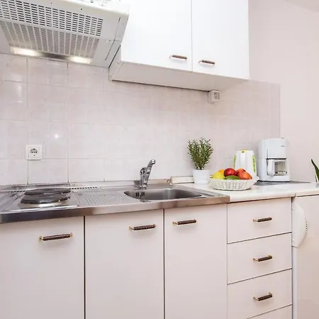 Diana Apartment