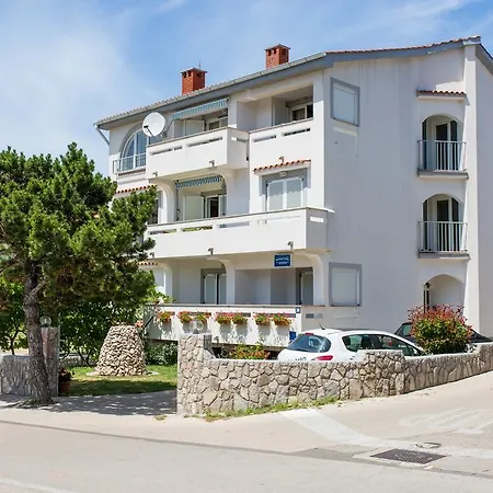 Apartments Diana * Baska (Krk)