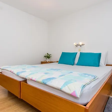 Apartments Diana Apartment Baska (Krk)