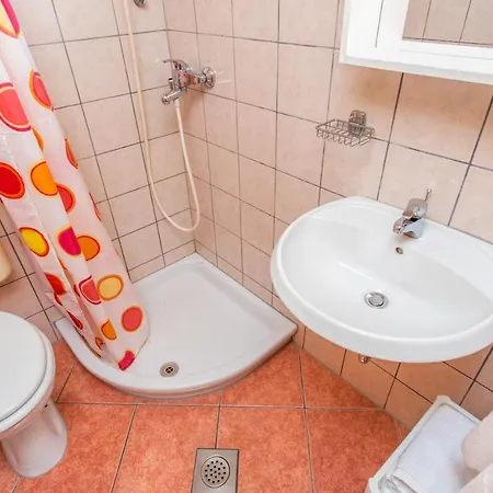 Apartments Diana * Baska (Krk)